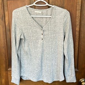 Gray henley